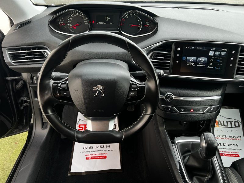 PEUGEOT 308 II 2015