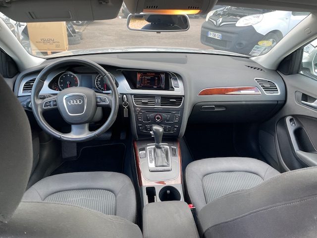 AUDI A4 3.2L V6 265 CV QUATTRO BVA 65