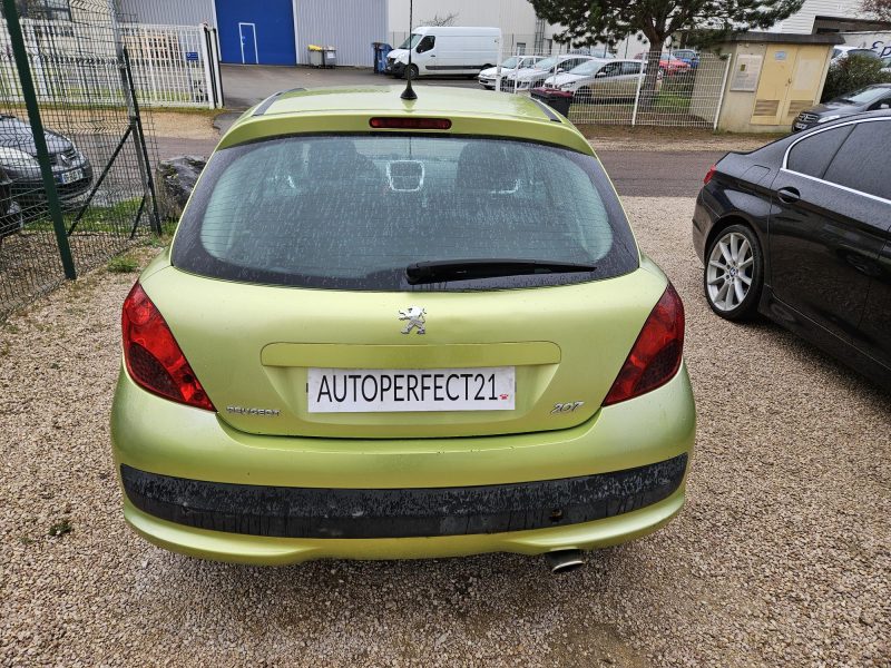 PEUGEOT 207 2006