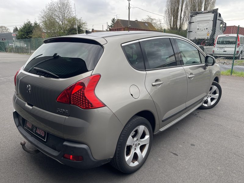 PEUGEOT 3008 2012 1.6 HDi 150cv