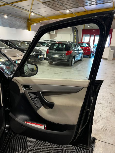 CITROEN C4 PICASSO I Monospace 2012