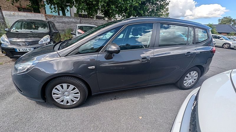 OPEL  ZAFIRA  TOURER  1.6  CDTI  2013