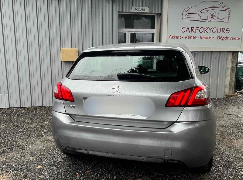 PEUGEOT 308 2015