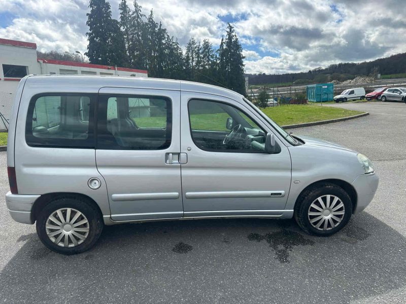 CITROEN BERLINGO / BERLINGO FIRST Monospace 2004