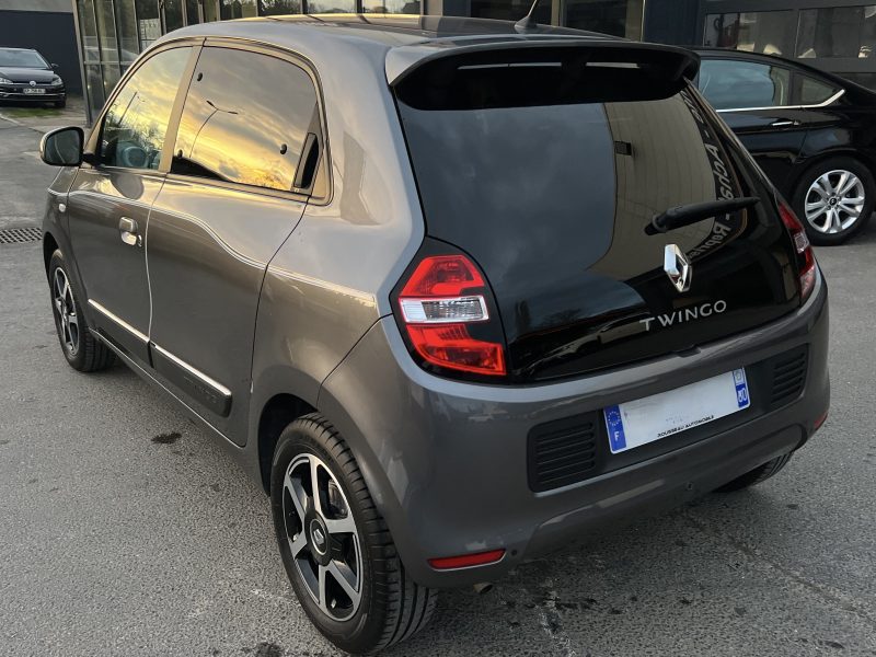 RENAULT TWINGO III INTENS 0.9 TCE 90 Cv BOITE AUTOMATIQUE CAMERA RECUL GPS BLUETOOTH - GARANTIE 1 AN