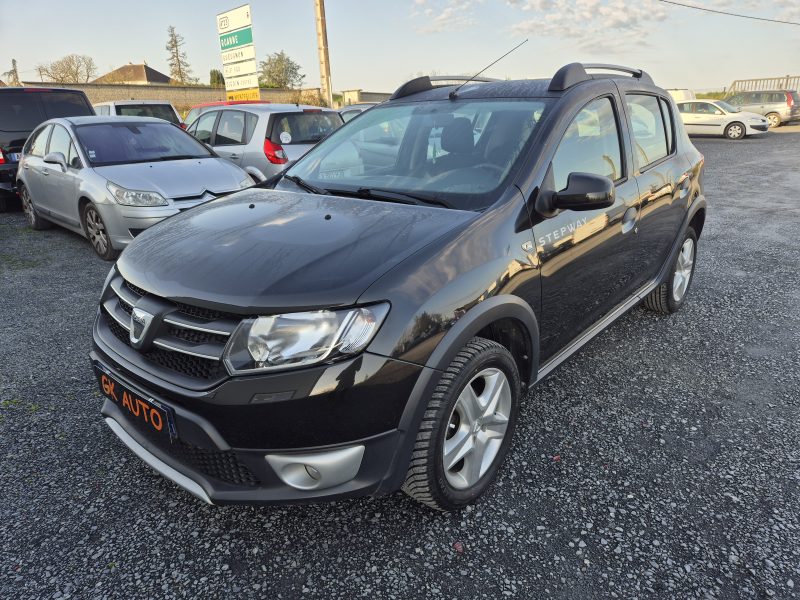 DACIA SANDERO stepway tce 90cv  2015 92500 km 