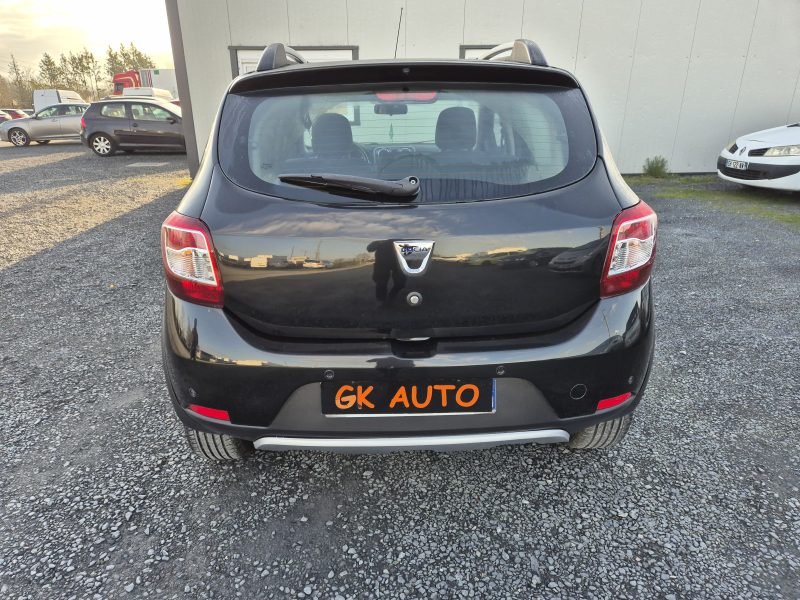 DACIA SANDERO stepway tce 90cv  2015 92500 km 