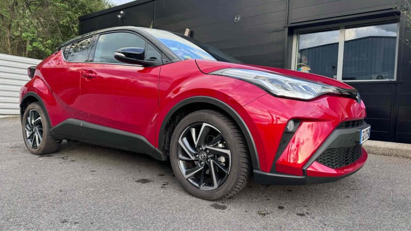 TOYOTA C-HR 2023 2.0 Hybrid 184cv GRAFFIC REPRISE POSSIBLE