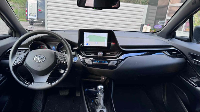 TOYOTA C-HR 2023 2.0 Hybrid 184cv GRAFFIC REPRISE POSSIBLE