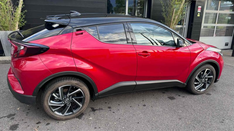 TOYOTA C-HR 2023 2.0 Hybrid 184cv GRAFFIC REPRISE POSSIBLE