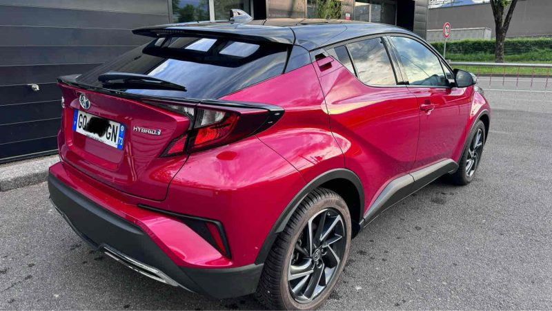 TOYOTA C-HR 2023 2.0 Hybrid 184cv GRAFFIC REPRISE POSSIBLE