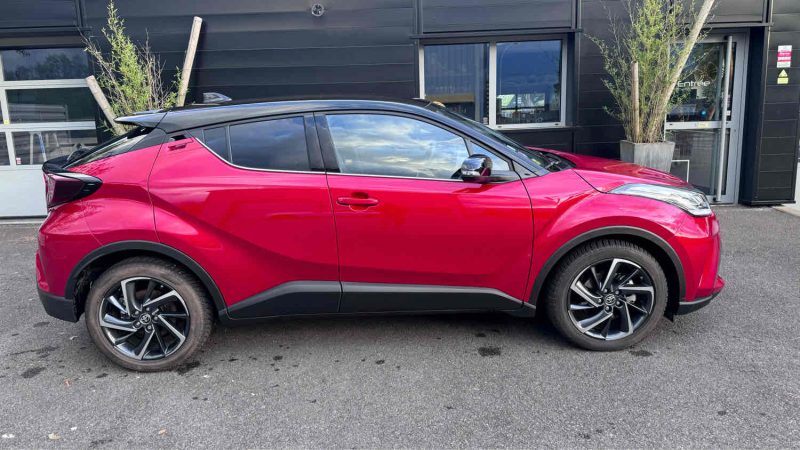 TOYOTA C-HR 2023 2.0 Hybrid 184cv GRAFFIC REPRISE POSSIBLE