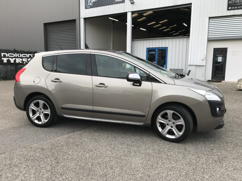 PEUGEOT 3008 I - 2.0 HDi 150cv FELINE FAP - GARANTIE 6 MOIS