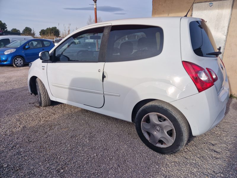 RENAULT TWINGO II 1,5DCI 75CH PURPLE 2013