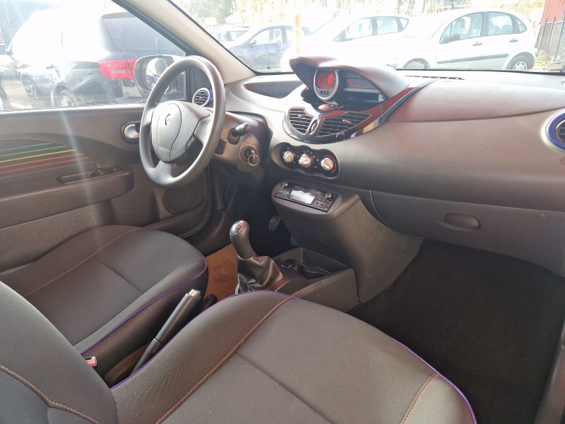 RENAULT TWINGO II 1,5DCI 75CH PURPLE 2013