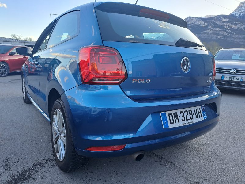 VOLKSWAGEN POLO V 2014