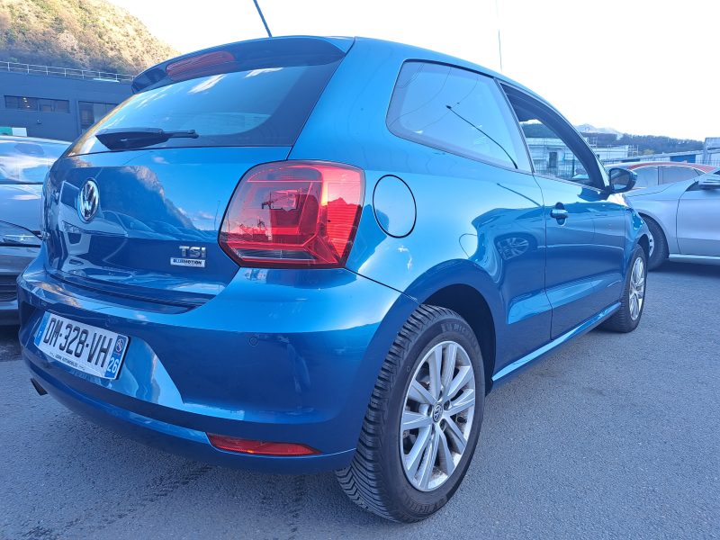 VOLKSWAGEN POLO V 2014