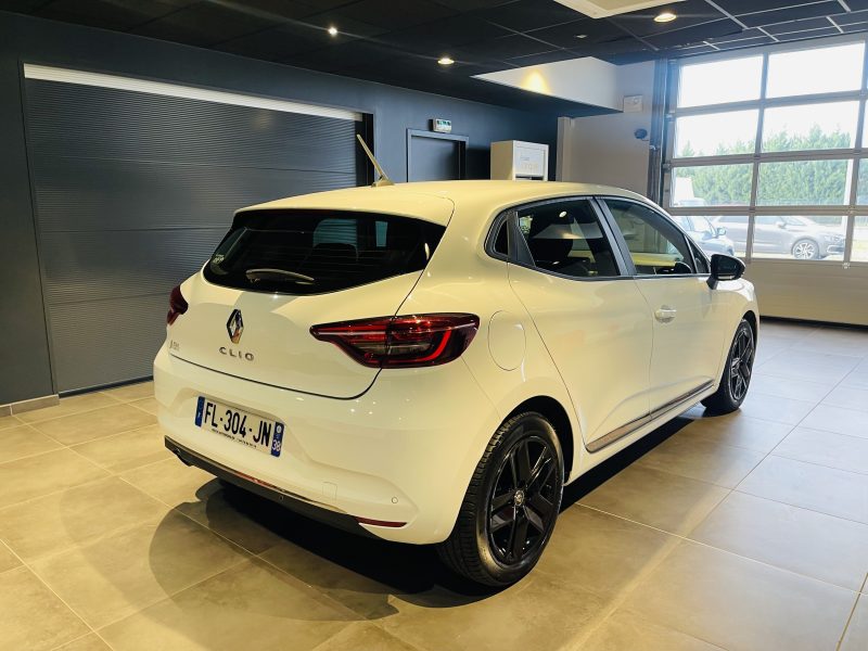 RENAULT CLIO 2020