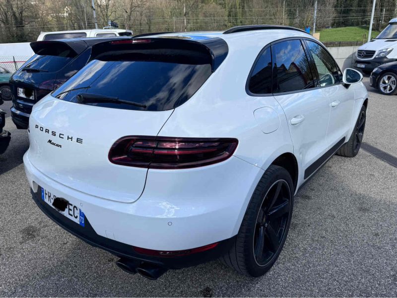 PORSCHE MACAN 2.0 252cv PDK TOIT PANO REPRISE POSSIBLE