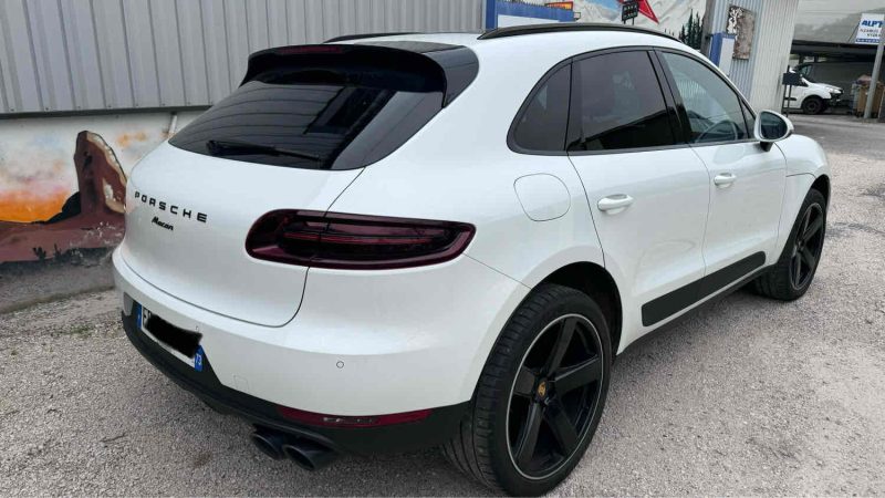 PORSCHE MACAN 2.0 252cv PDK TOIT PANO REPRISE POSSIBLE