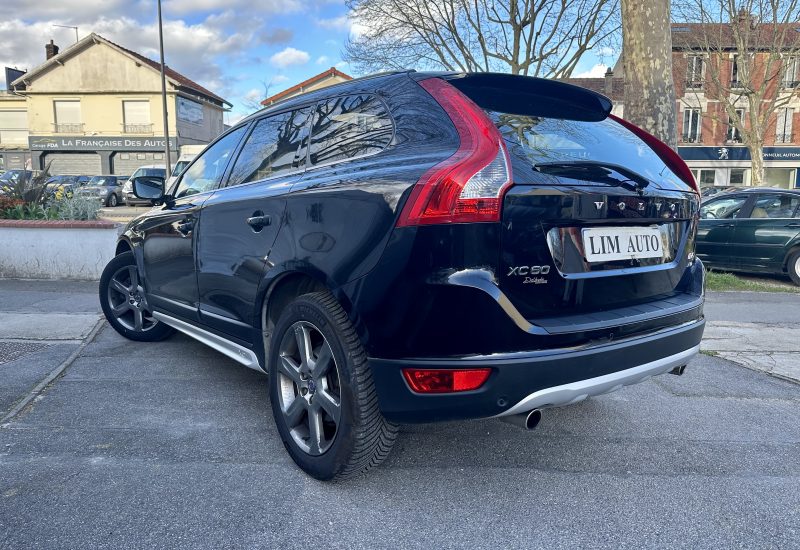 VOLVO XC60 2011