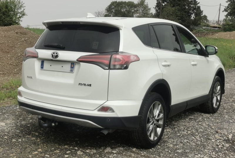 TOYOTA RAV 4 IV 2.0 D 143 LOUNGE