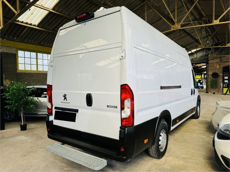 PEUGEOT BOXER Camionnette 2021