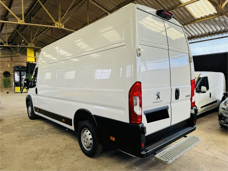 PEUGEOT BOXER Camionnette 2021