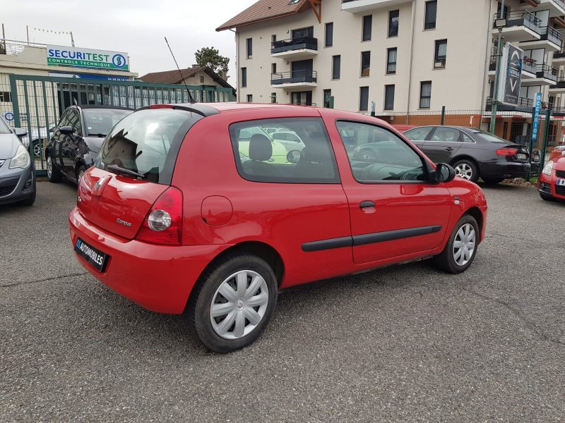 RENAULT CLIO II 1.2i 75CV CAMPUS