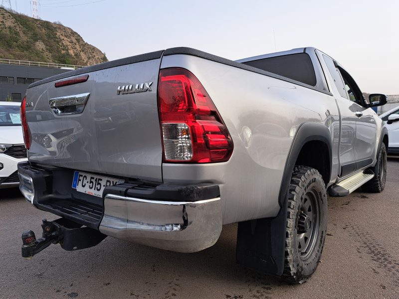 TOYOTA HILUX VIII Pick-up 2018