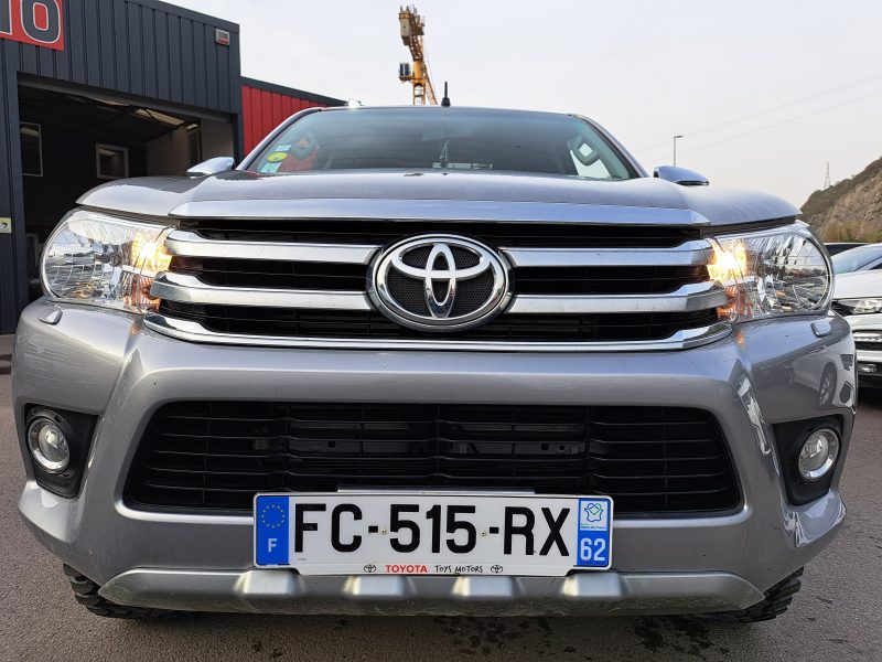 TOYOTA HILUX VIII Pick-up 2018