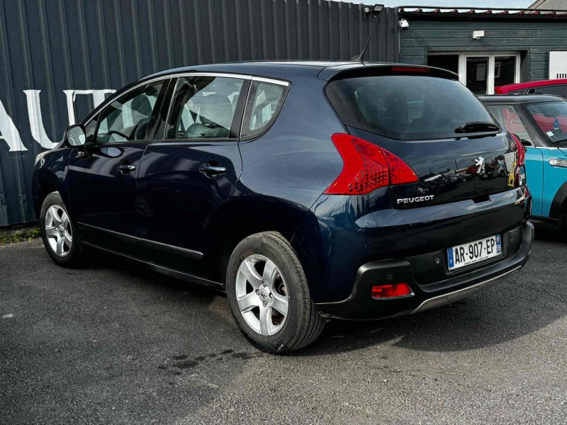 PEUGEOT 3008 Monospace 