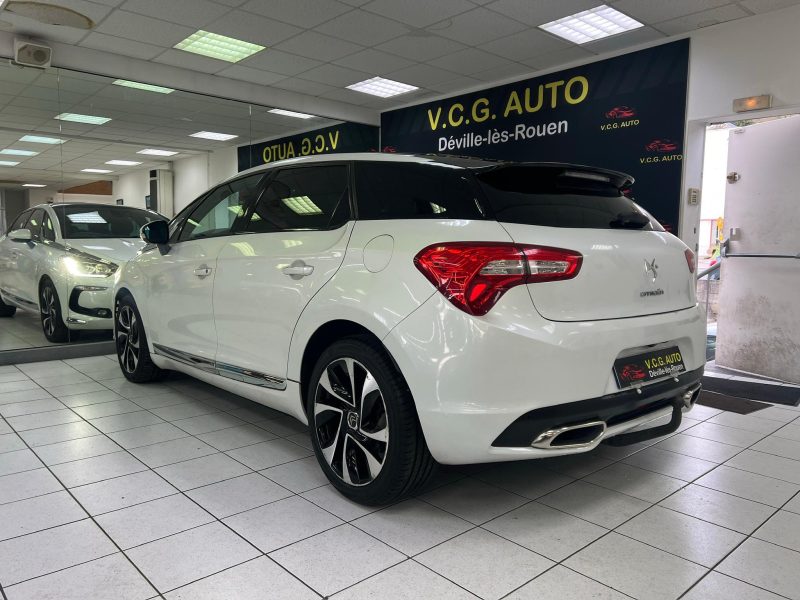 CITROEN DS5 2.0 HDi 163CV SO CHIC