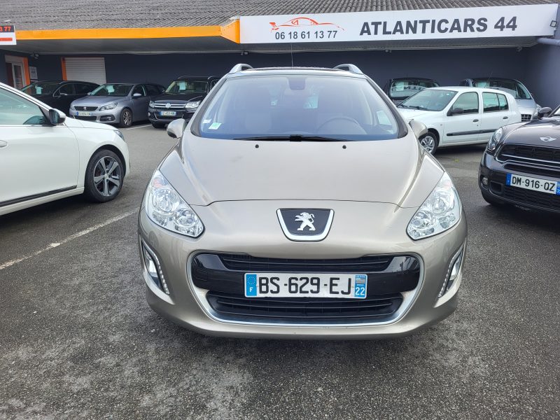 PEUGEOT 308 SW  2011