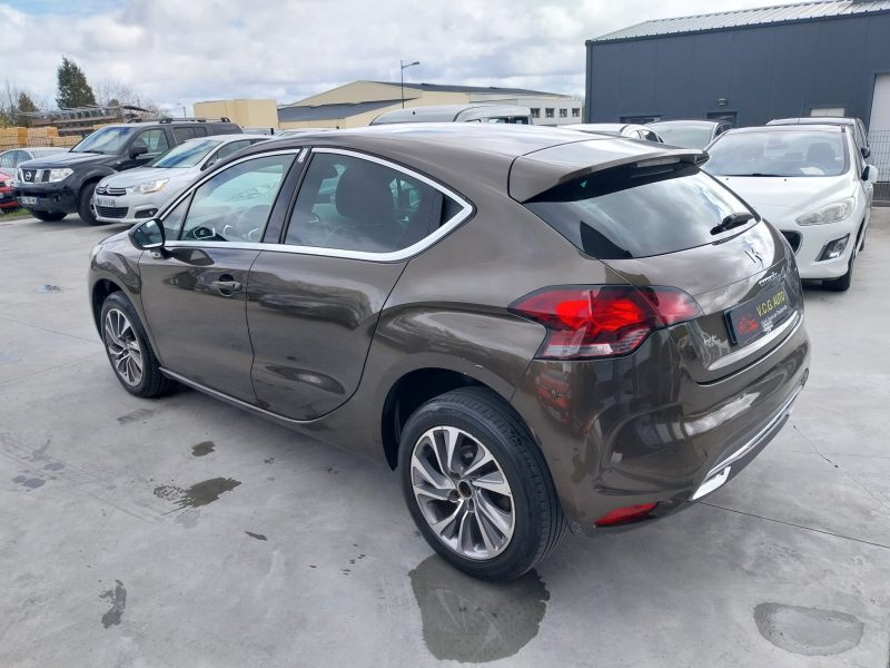 CITROEN DS4 1.6 HDi 110 So Chic