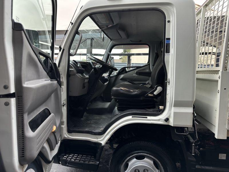 Mitsubishi Fuso canter 2018