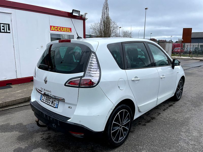 RENAULT MEGANE SCENIC 2013