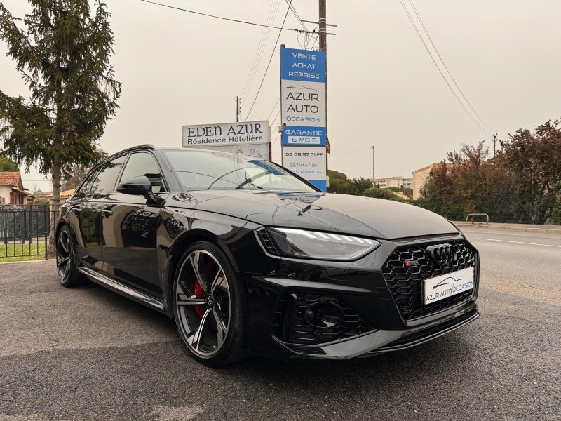 AUDI A4 B9 AVANT 2020 BLACK EDITION