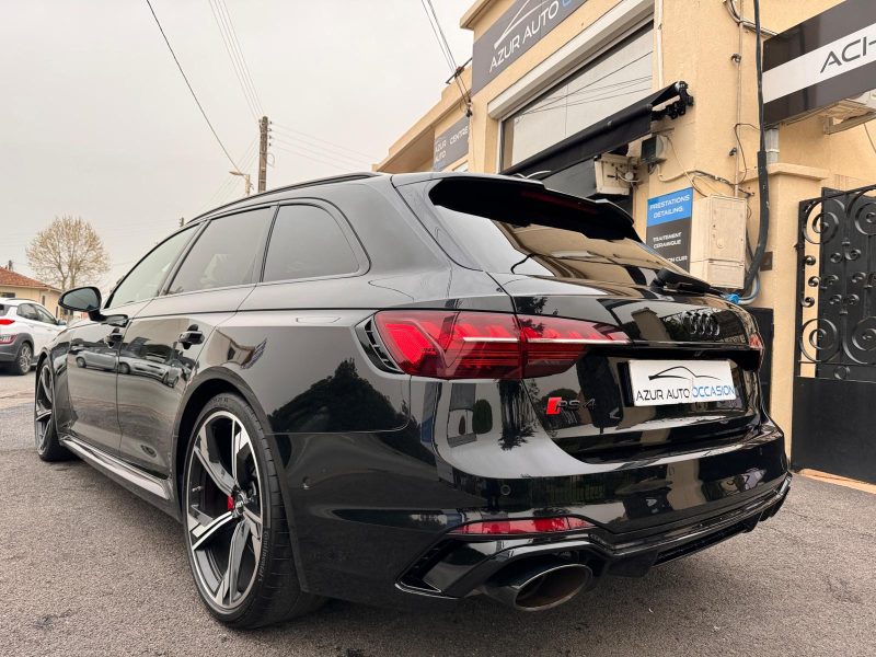 AUDI A4 B9 AVANT 2020 BLACK EDITION