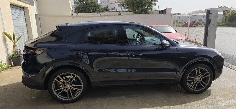 PORSCHE CAYENNE E-HYBRID 2021