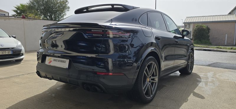 PORSCHE CAYENNE E-HYBRID 2021