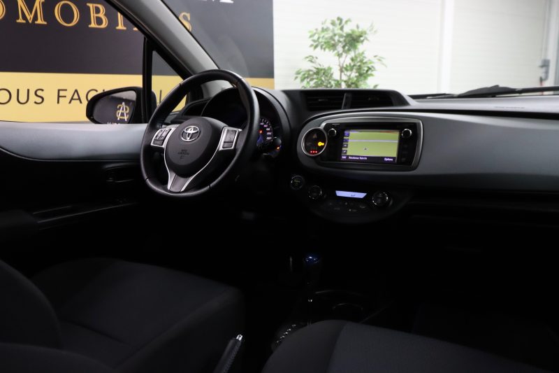 TOYOTA YARIS 2013