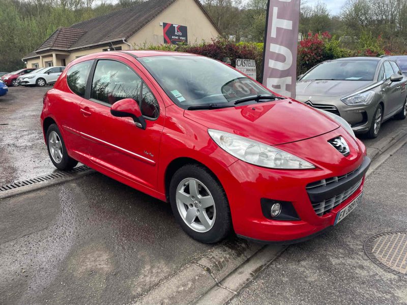 PEUGEOT 207 1.4i 73V