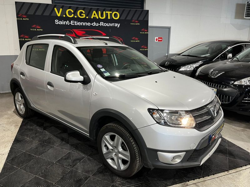 DACIA SANDERO 2013