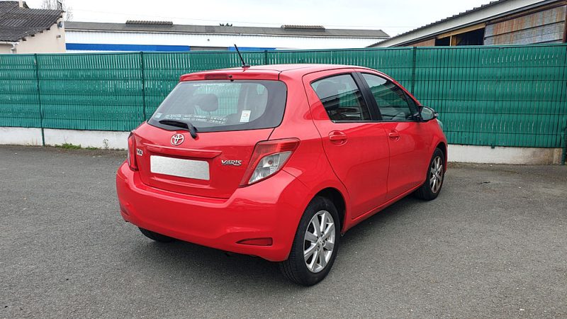 TOYOTA YARIS  100 VVT-i Dynamic