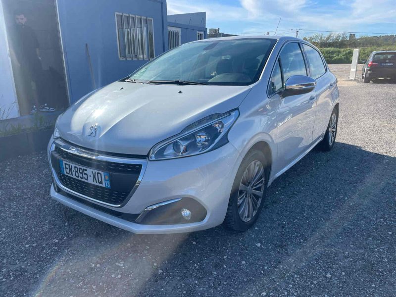 PEUGEOT 208 2017 BOITE AUTO GARANTIE 12 MOIS