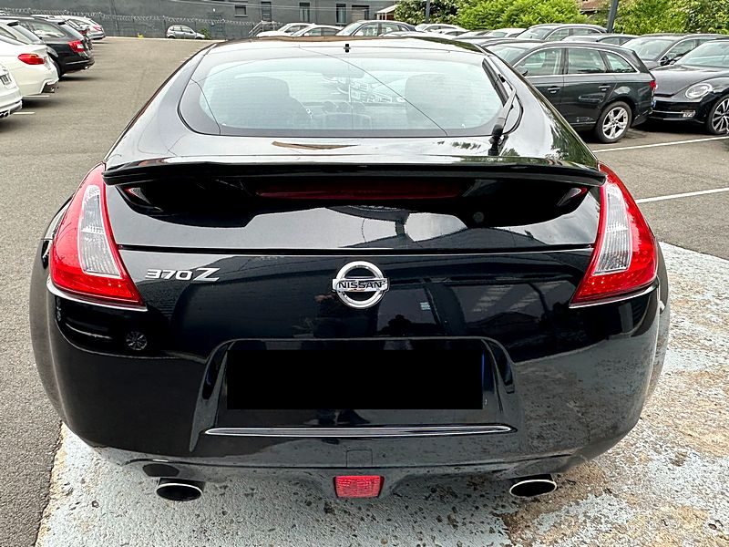 NISSAN 370Z COUPE 3.7 V6 328 GT EDITION