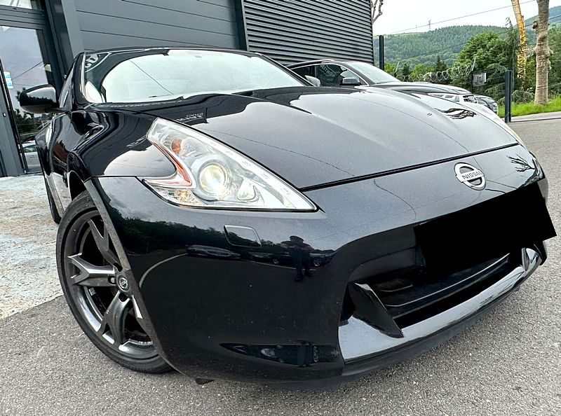 NISSAN 370Z COUPE 3.7 V6 328 GT EDITION