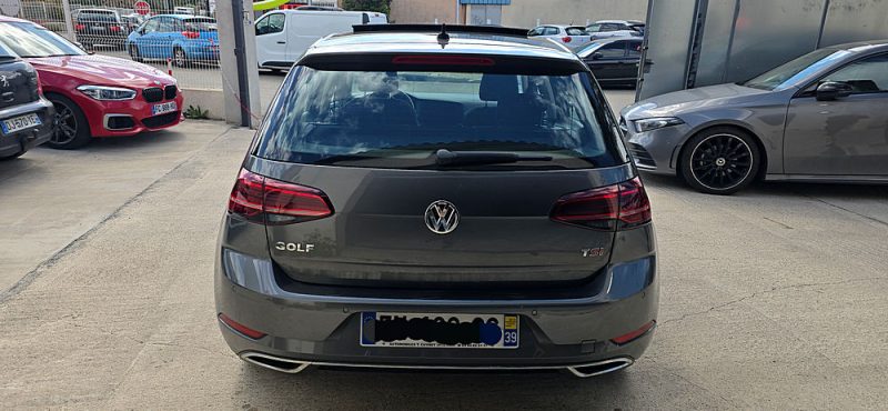 VOLKSWAGEN GOLF VII 2017