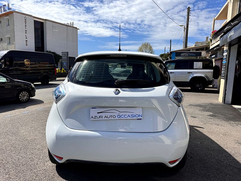 RENAULT ZOE 